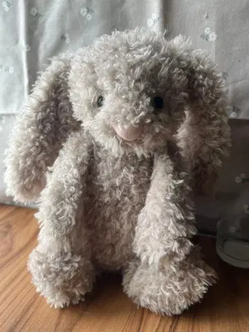 jellycat Bashful Curlie Bunny 일본 한정판 초레어