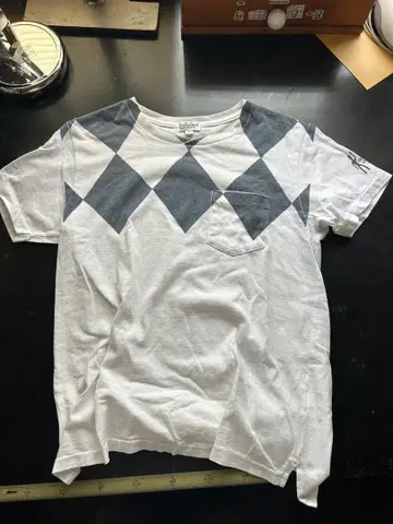Engineered Garments 아가일 무늬 포켓 T셔츠