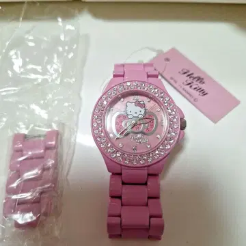극 레어 택 포함 새상품 Hello Kitty 쿼츠 손목시계 핑크 큐빅