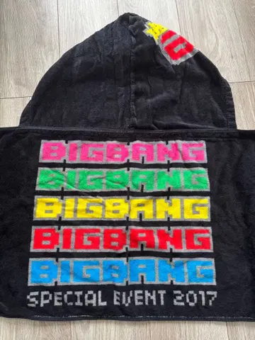 BIGBANG SPECIAL EVENT 2017 후드 부착 타월