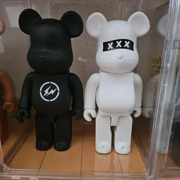 BE@RBRICK fragmentdesign GOD SELECTION