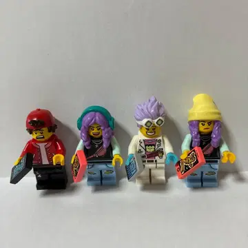 LEGO 히든 사이드 미니 피규어 4개