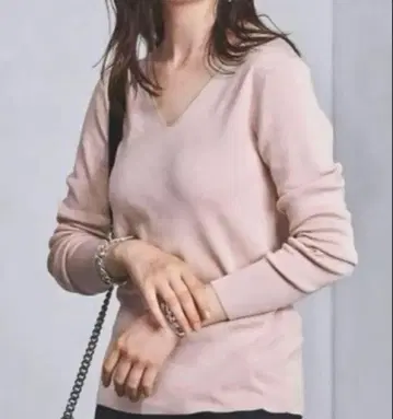 UNITED ARROWS V넥 니트 핑크 실크 혼방