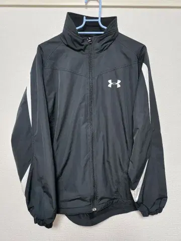 UNDER ARMOUR 언더아머 나일론 자켓 S