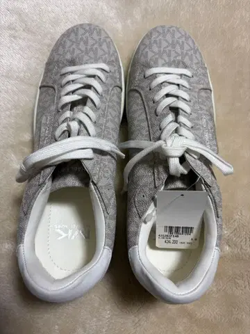 MICHAEL KORS MK 로고 스니커즈 그레이