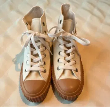 Converse All Star 하이컷 스니커즈