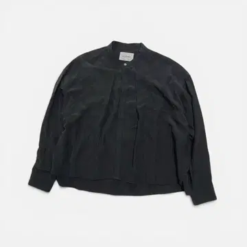 우베르 ouvert 실크 혼방 노카라 블라우스 블랙