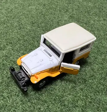 tomica TOYOTA 라운드 크루저 베트남제