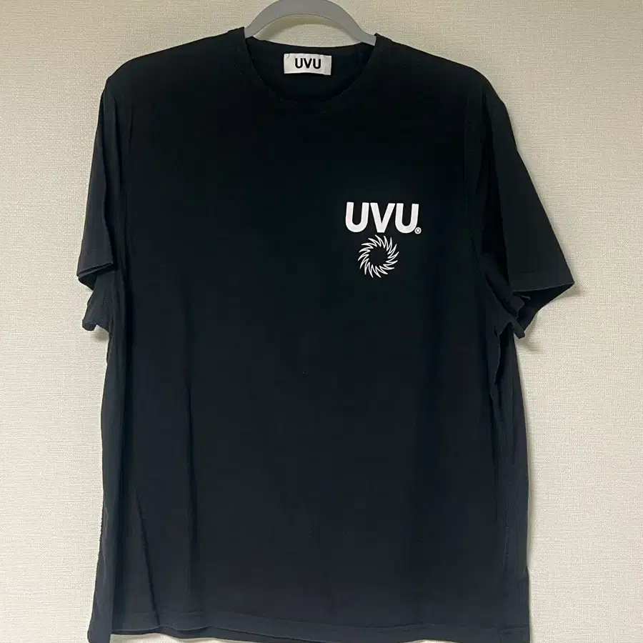 Shop uvu티 on Bunjang Global Site - No more Korean account!