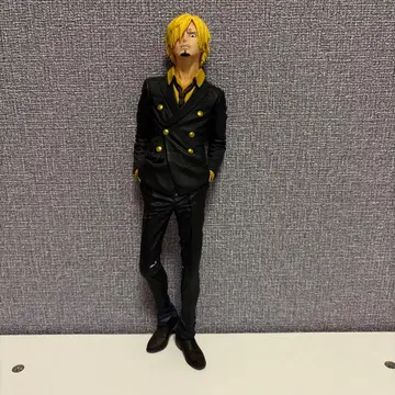 ONE PIECE 상디 피규어