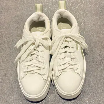 PUMA Carina Street 통굽 23.5cm 화이트 그린