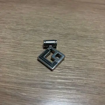 코란토테 목걸이 탑만