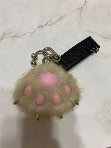 Meovv 키링