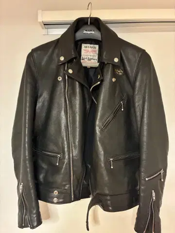 Lewis Leathers 사이클론 가죽 자켓 사이즈 36