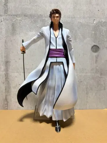 제일복권 BLEACH B상 아이젠 소스케 피규어 블리치 상자 없음