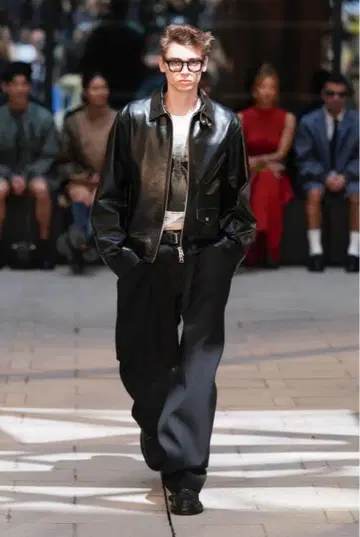 sacai 25ss 울 슬랙스 2