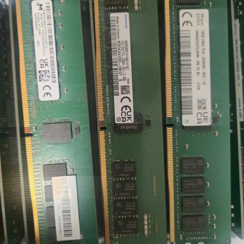 삼성전자 16GB DDR4 PC4-3200AA 램 / SK하이닉스 16G