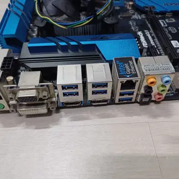 ASROCK Z97 EXTREME4 메인보드 + i7-4790K CPU | 브랜드 중고거래