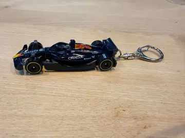핫휠 레드불 F1 키체인