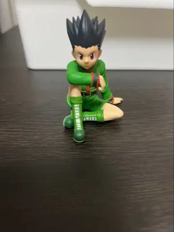 HUNTER x HUNTER 곤 앉아대