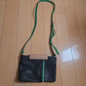 MARC BY MARC JACOBS 가죽 숄더백