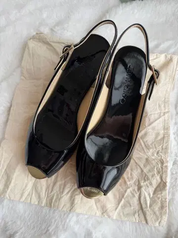 JIMMY CHOO 지미추 에나멜 웨지솔 샌들 블랙 37