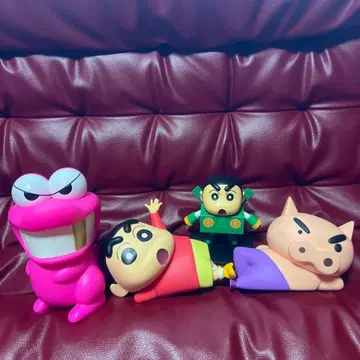 짱구는 못말려 피규어 4개 세트