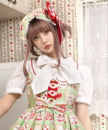 새상품급 ANGELICPRETTY 핀턱 보타이 블라우스