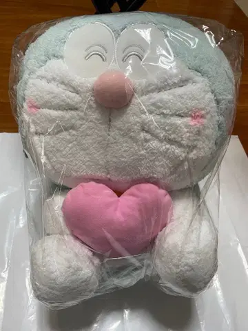 도라에몽 봉제 인형