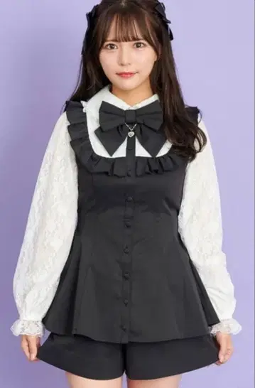 시크릿허니 레이스 소매 프릴 요크 셋업