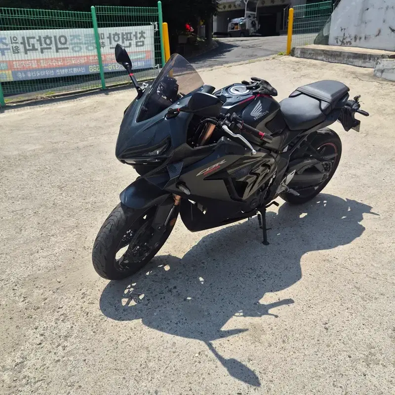 혼다 CBR650R 블랙