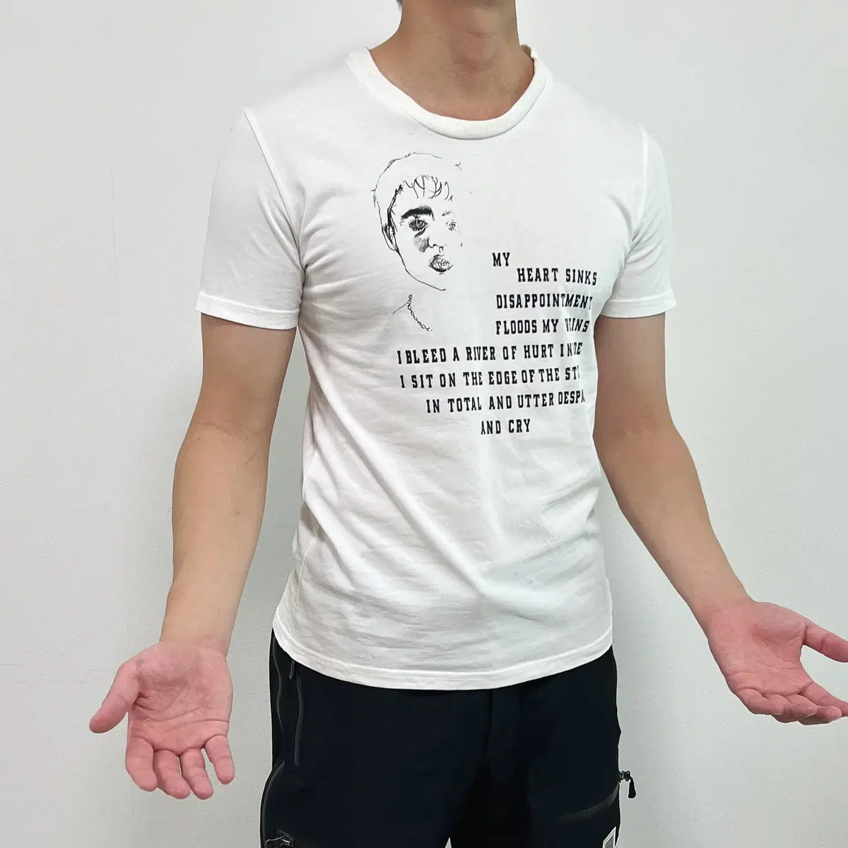 디올옴므 05AW Peter Doherty 티셔츠 화이트 | 브랜드 중고거래 플랫폼