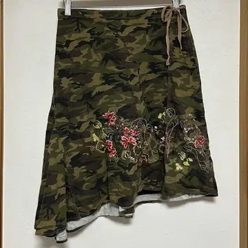 00s 빈티지 카모 스커트 Y2K 로우라이즈