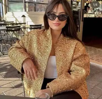 컨디션 최상 완판템 ZARA 스팽글 자켓 S
