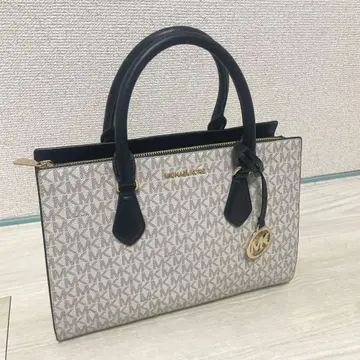 MICHAEL KORS 마이클코어스 백