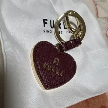 FURLA 하트 키링