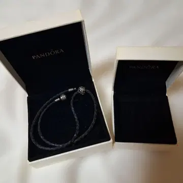 PANDORA 가죽 팔찌 참 포함