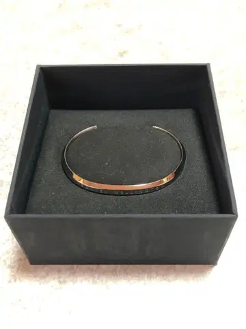 Daniel Wellington 클래식 팔찌 실버 뱅글