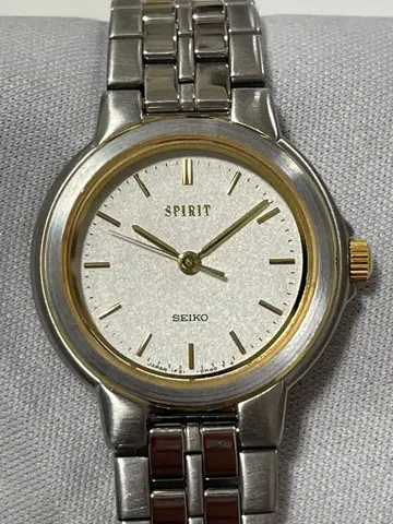 SEIKO 세이코 스피릿 SPIRIT 1F21-0E90 가동