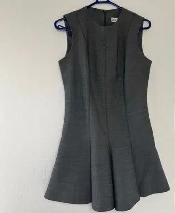 [ 완판 ] ZARA 스케이터 원피스 플레어 원피스 M사이즈 그레이
