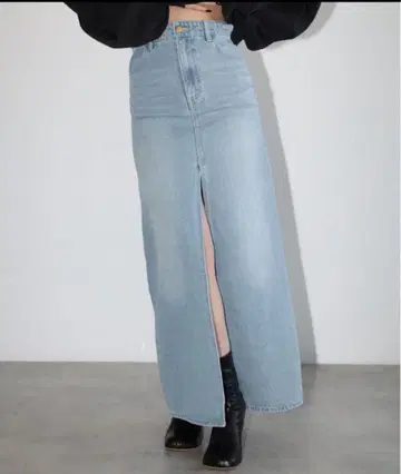 ZARA 롱 기장 스커트
