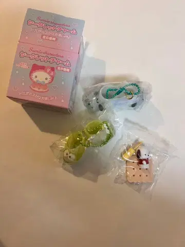 산리오 시크릿 참 장화 포차코 케로케로케로피 2개 세트