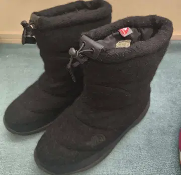 [ 새상품급 ] THE NORTH FACE 블랙 부츠 26cm