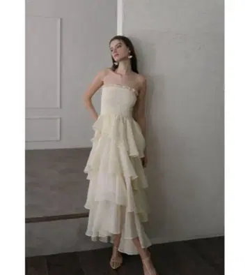 [ 미사용 새상품 ] celon frilly tiered 원피스