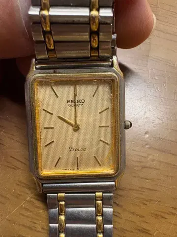 SEIKO 9520-5130 돌체 쿼츠 손목시계