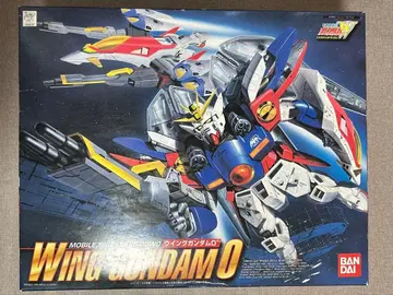 BANDAI 1/60 윙건담 제로 미조립