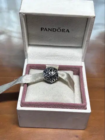 판도라 PANDORA 참 나비