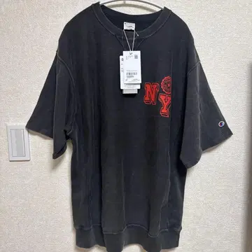 Champion NY 프린트 반팔 리버스트레이너 XL 페이드 오프 블랙