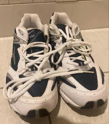 MIZUNO 스니커즈 26.5cm