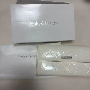Pinky&Dianne 장지갑 박스 포함